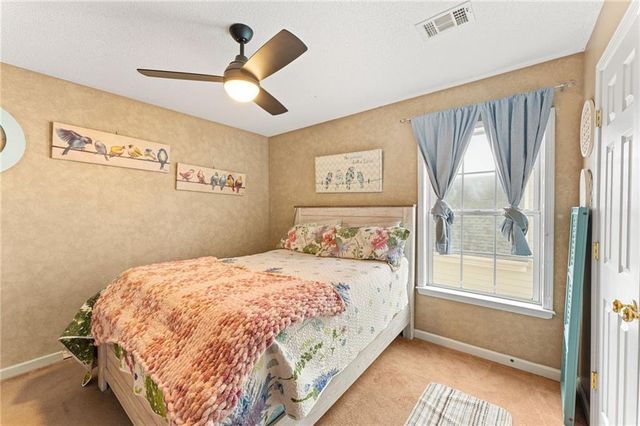 203 Ashland Drive, Woodstock, GA 30189