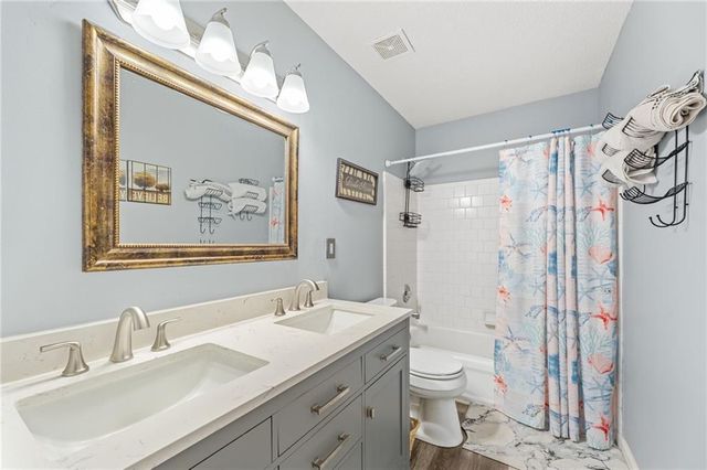 203 Ashland Drive, Woodstock, GA 30189