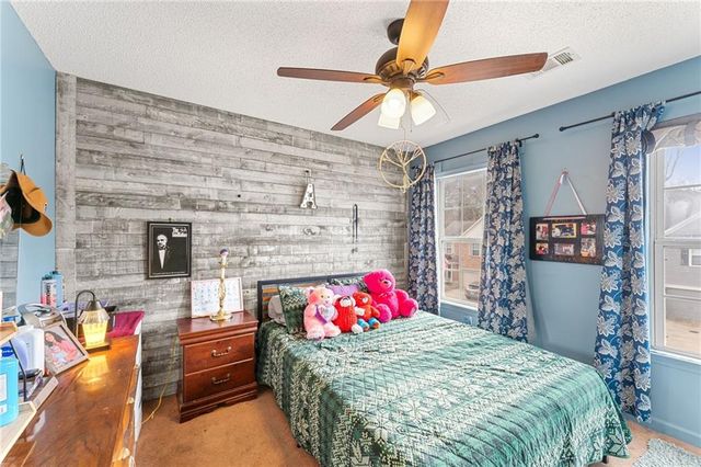 203 Ashland Drive, Woodstock, GA 30189