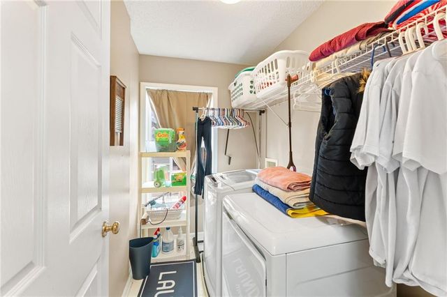 203 Ashland Drive, Woodstock, GA 30189