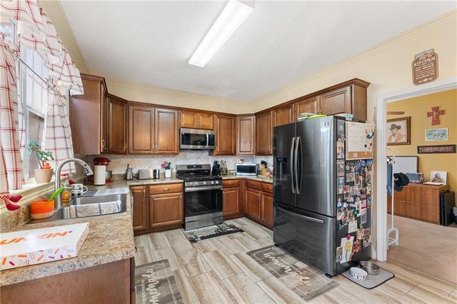 203 Ashland Drive, Woodstock, GA 30189