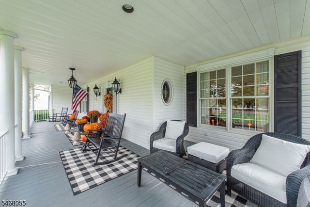 226 Hollywood Ave, Fairfield Twp., NJ 07004
