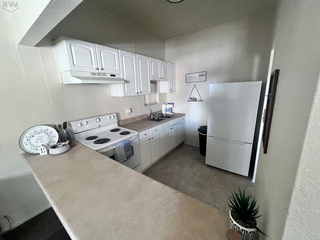 419 W 11th St, Pueblo, CO 81003