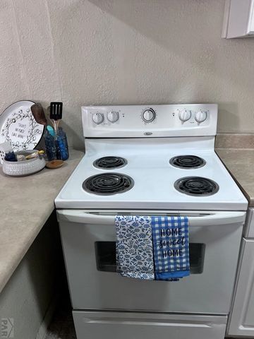 419 W 11th St, Pueblo, CO 81003