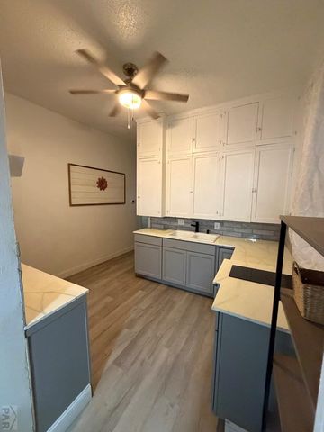 419 W 11th St, Pueblo, CO 81003