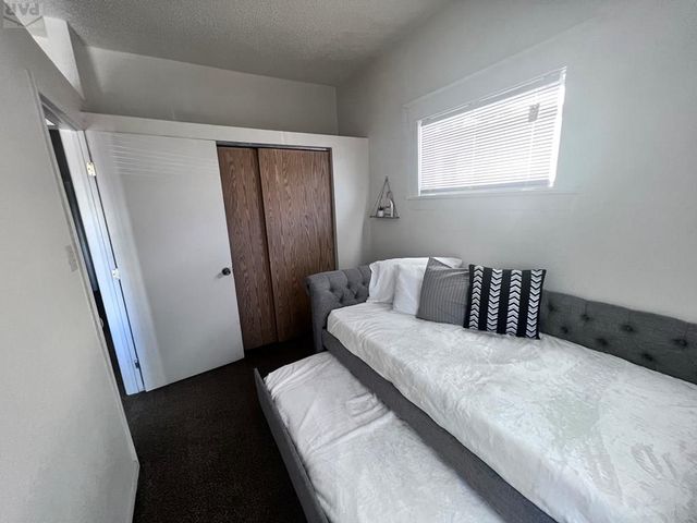 419 W 11th St, Pueblo, CO 81003