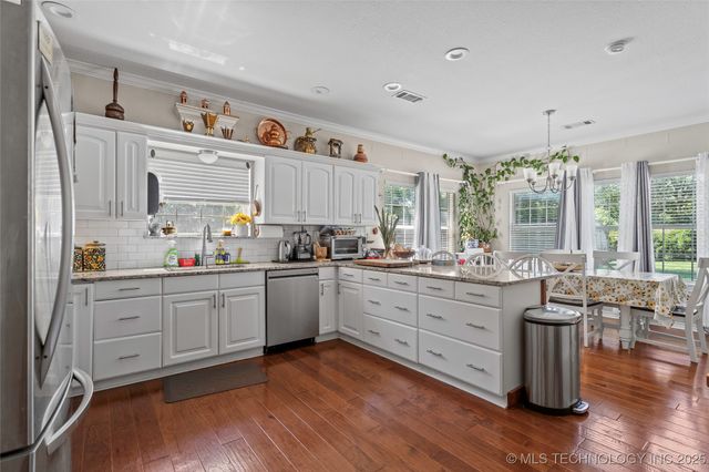 114 Meadow Road, Ardmore, OK 73401