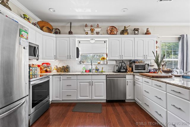 114 Meadow Road, Ardmore, OK 73401