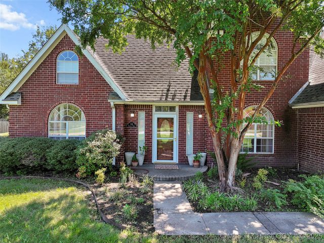 114 Meadow Road, Ardmore, OK 73401