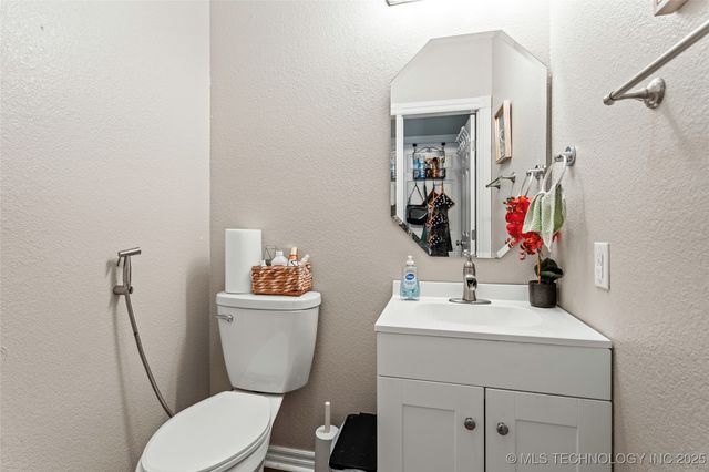 114 Meadow Road, Ardmore, OK 73401