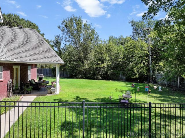 114 Meadow Road, Ardmore, OK 73401