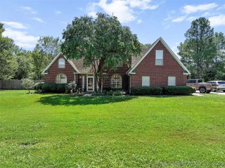 114 Meadow Road, Ardmore, OK 73401