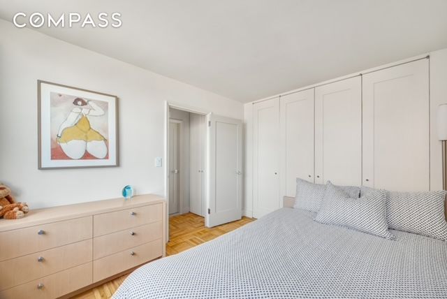 61 Jane St Apt 15A, New York City, NY 10014