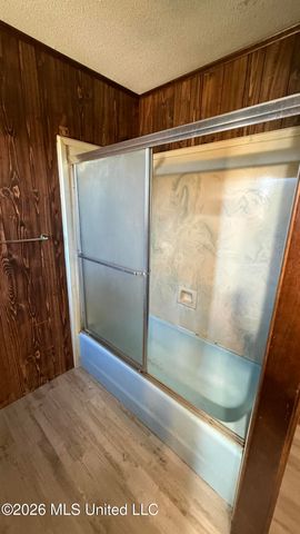 9004 Tucker Road, Ocean Springs, MS 39565