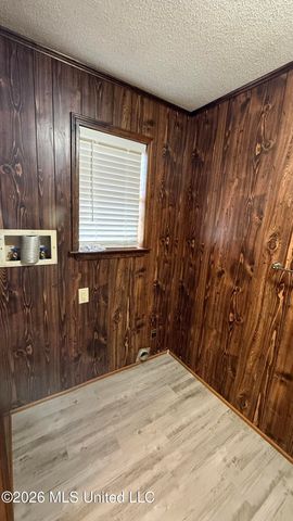 9004 Tucker Road, Ocean Springs, MS 39565