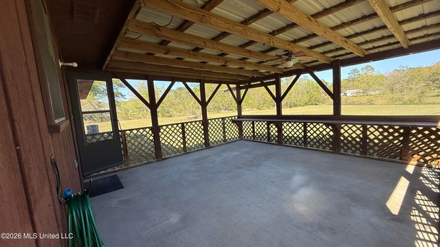 9004 Tucker Road, Ocean Springs, MS 39565