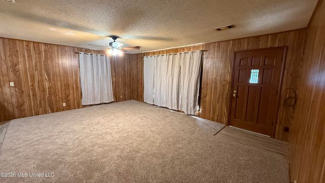 9004 Tucker Road, Ocean Springs, MS 39565