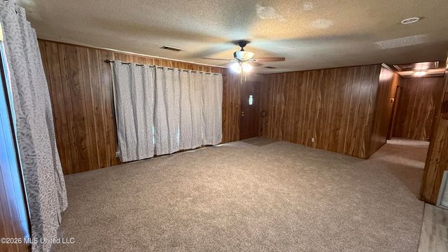 9004 Tucker Road, Ocean Springs, MS 39565