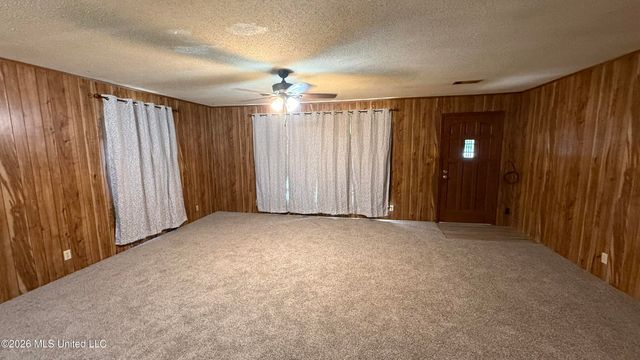 9004 Tucker Road, Ocean Springs, MS 39565