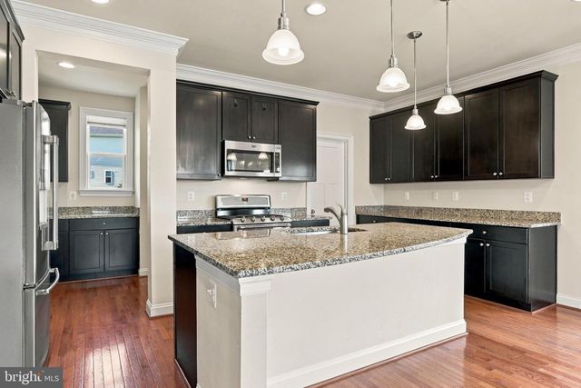 11939 GEORGE FARM DR, Lovettsville, VA 20180