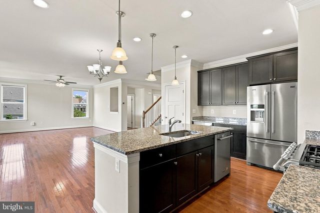 11939 GEORGE FARM DR, Lovettsville, VA 20180