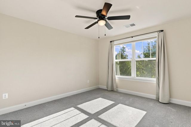 11939 GEORGE FARM DR, Lovettsville, VA 20180