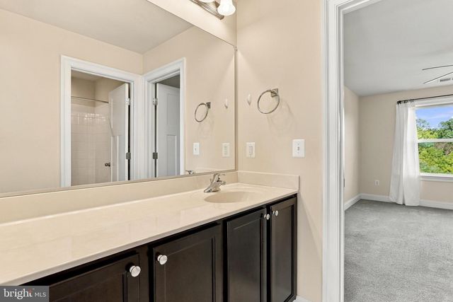 11939 GEORGE FARM DR, Lovettsville, VA 20180