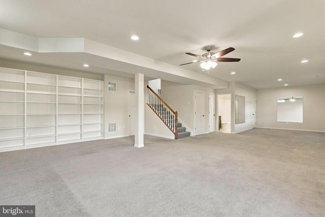 11939 GEORGE FARM DR, Lovettsville, VA 20180