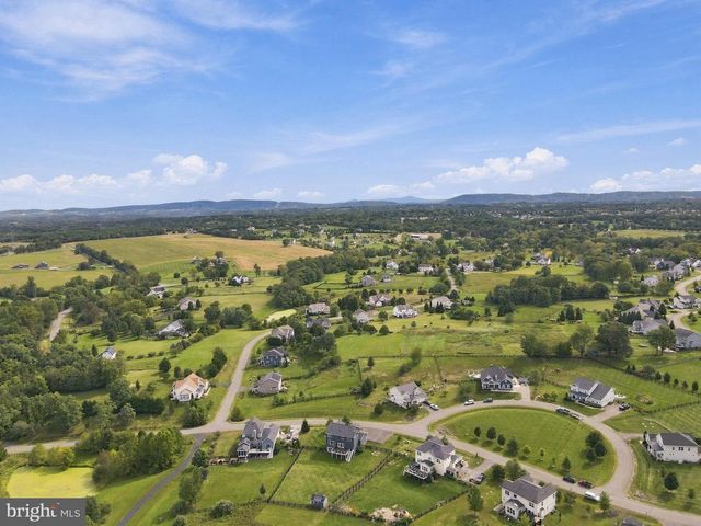 11939 GEORGE FARM DR, Lovettsville, VA 20180