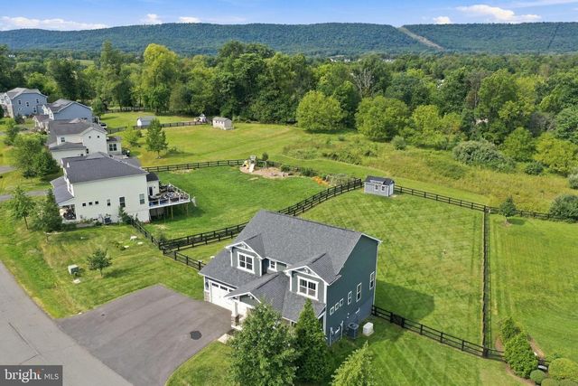 11939 GEORGE FARM DR, Lovettsville, VA 20180
