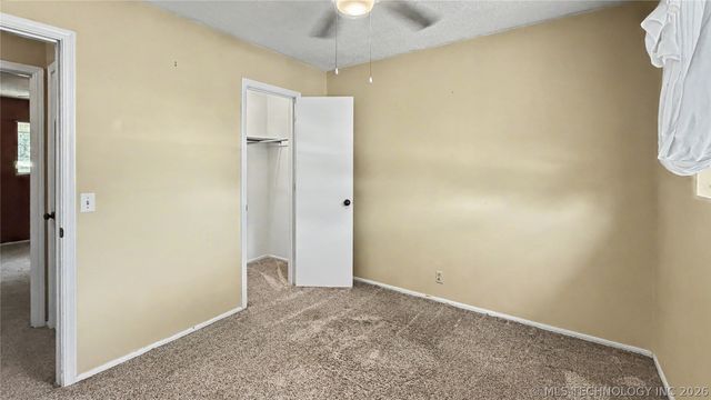 408 S Osage Street, Grove, OK 74344