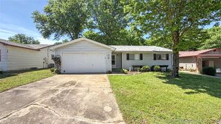 408 S Osage Street, Grove, OK 74344
