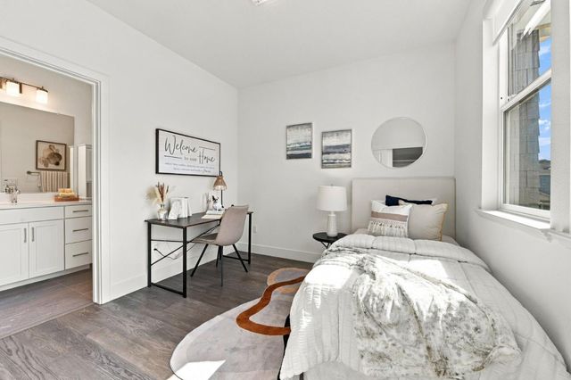 43 Tidal Way, San Mateo, CA 94401