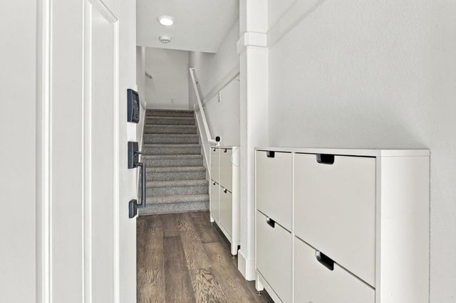43 Tidal Way, San Mateo, CA 94401