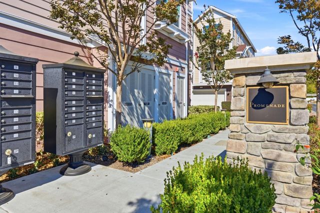 43 Tidal Way, San Mateo, CA 94401