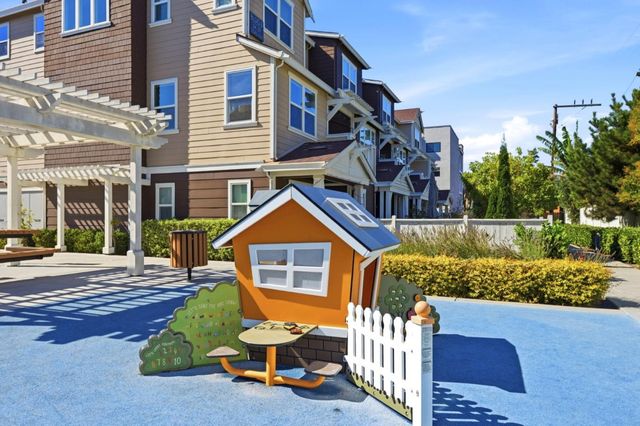 43 Tidal Way, San Mateo, CA 94401