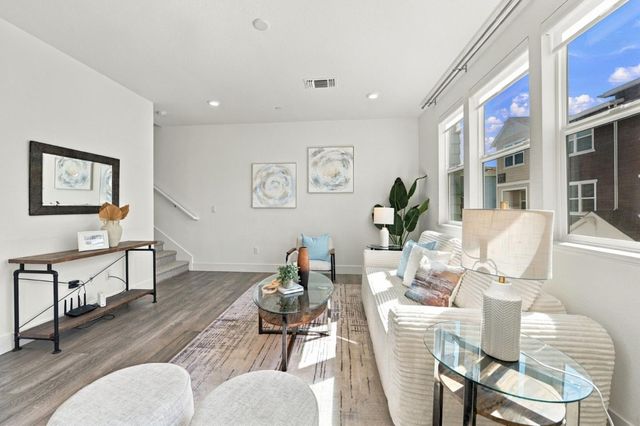43 Tidal Way, San Mateo, CA 94401