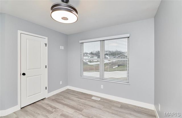 301 Park Place Drive, Union, MO 63084