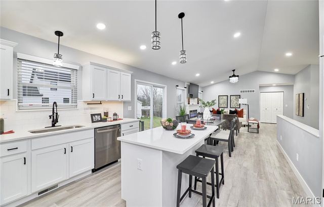 301 Park Place Drive, Union, MO 63084