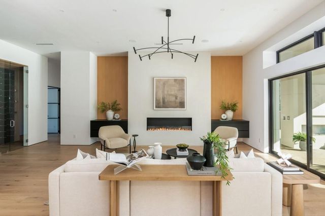 1127 Wimberly Road, Atlanta, GA 30319