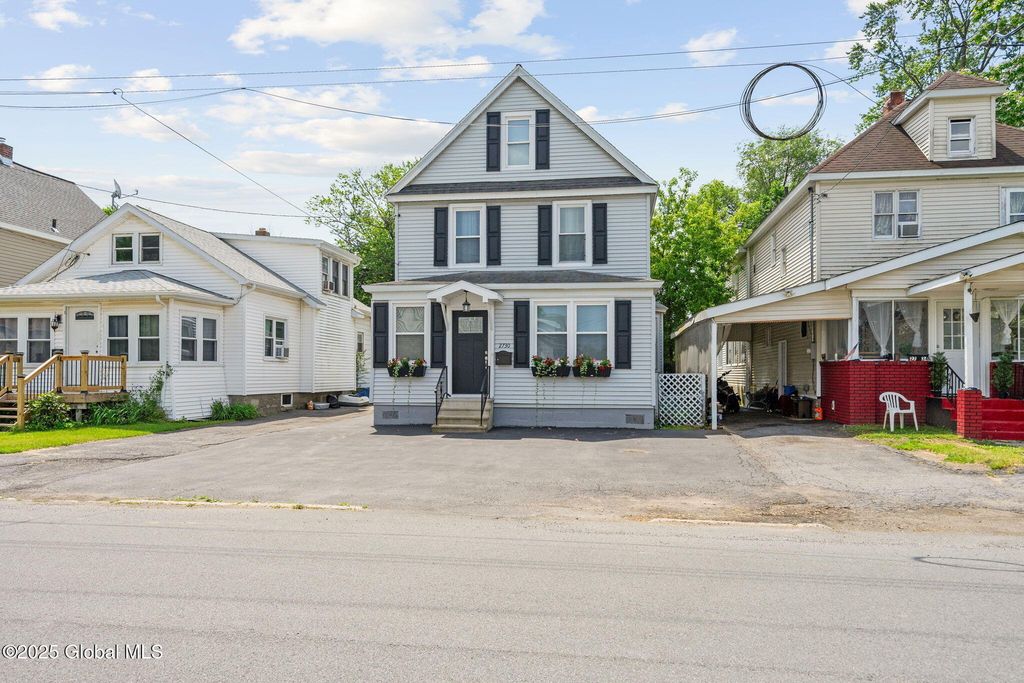 2730 Denver Avenue, Rotterdam, NY 12306