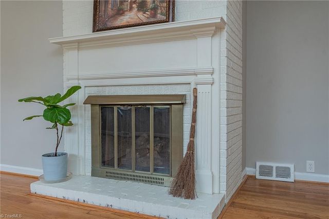 4602 Wait Road, Winston-salem, NC 27106