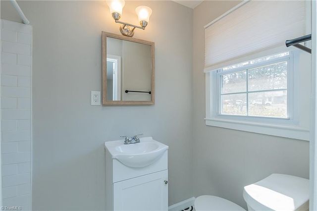 4602 Wait Road, Winston-salem, NC 27106