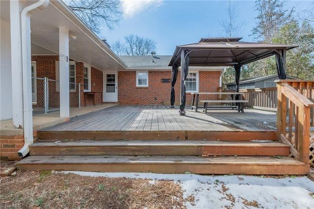 4602 Wait Road, Winston-salem, NC 27106