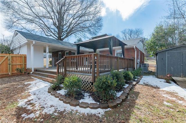 4602 Wait Road, Winston-salem, NC 27106