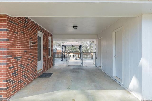 4602 Wait Road, Winston-salem, NC 27106