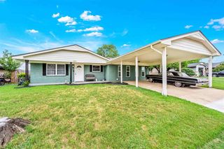 1609 SE Hillcrest Ave, Lawton, OK 73501