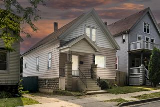 810 S 36th STREET, Milwaukee, WI 53215