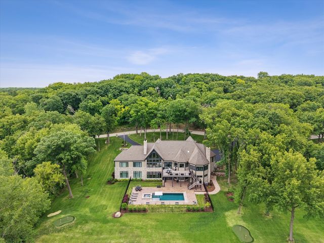 3873 Carlisle Drive, Crystal Lake, IL 60012