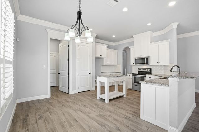 458 Silverton Drive, Granbury, TX 76049